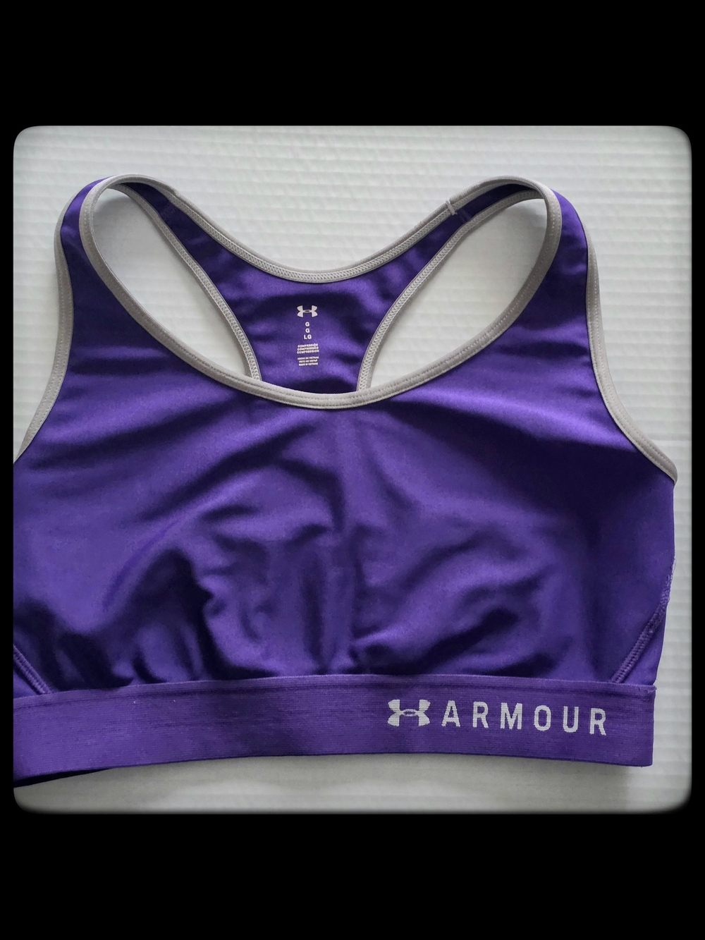 NWOT! Women's Under Armour Mid Key Hole Size Large  Sports Bra